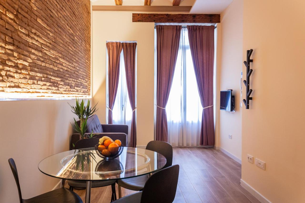 Marittimo Apartments Valenza Esterno foto