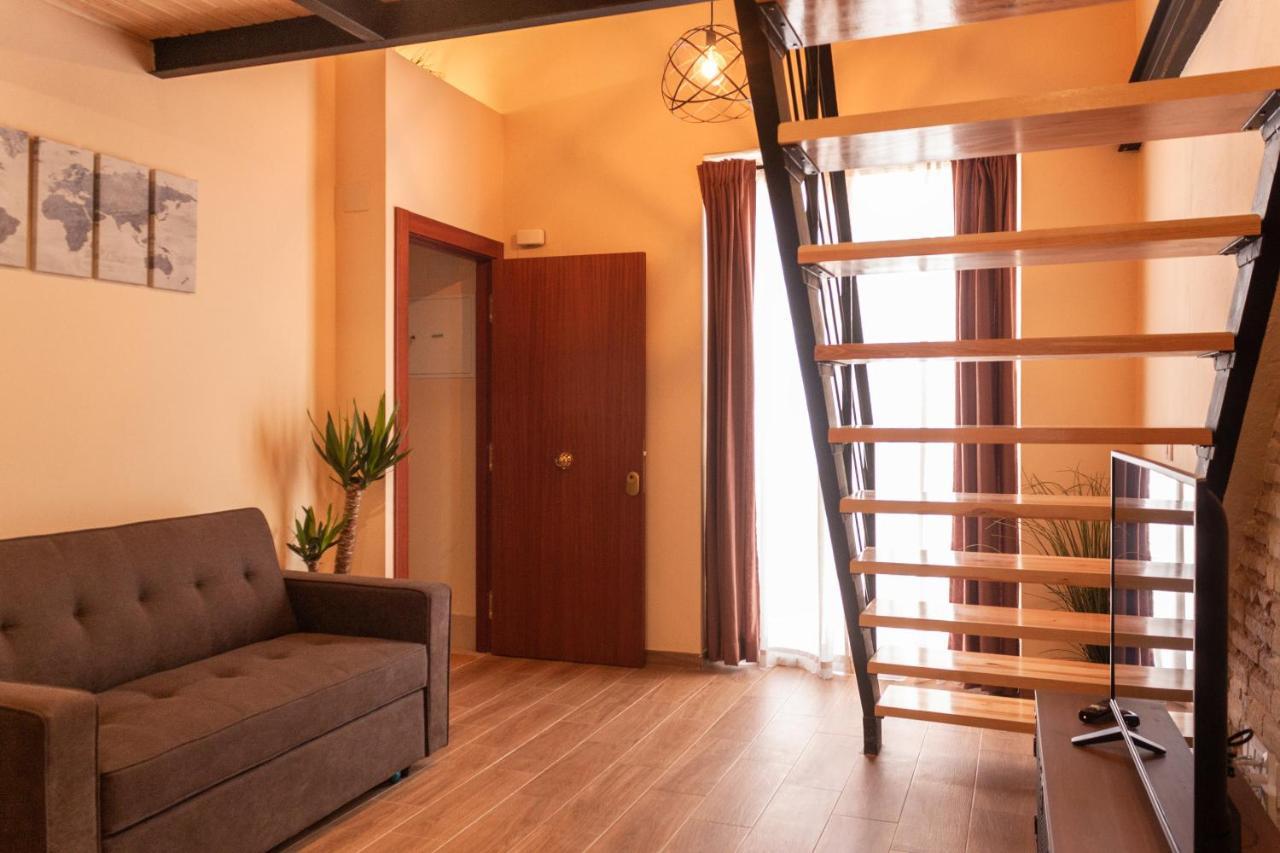 Marittimo Apartments Valenza Esterno foto