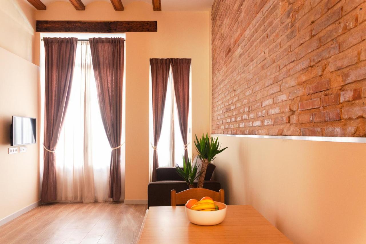 Marittimo Apartments Valenza Esterno foto